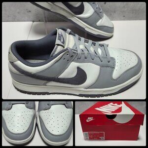 Nike Dunk Low SE Light Carbon Gray Mens Size 12 Athletic Leather Shoes Sneakers